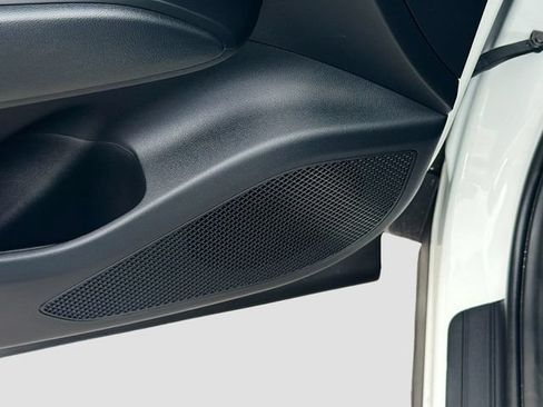 Certified 2025 Hyundai Tucson SE FWD image 18