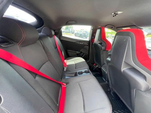 Used 2021 Honda Civic Type R image 11
