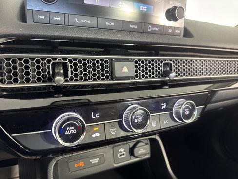 Certified 2023 Honda Civic LX image 30