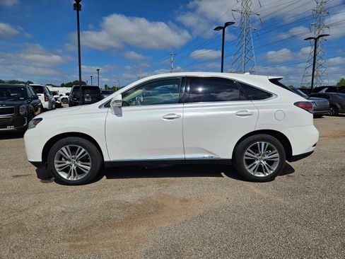 Used 2015 Lexus RX 450h FWD image 2