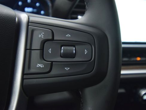 Used 2025 GMC Sierra 1500 Elevation image 38