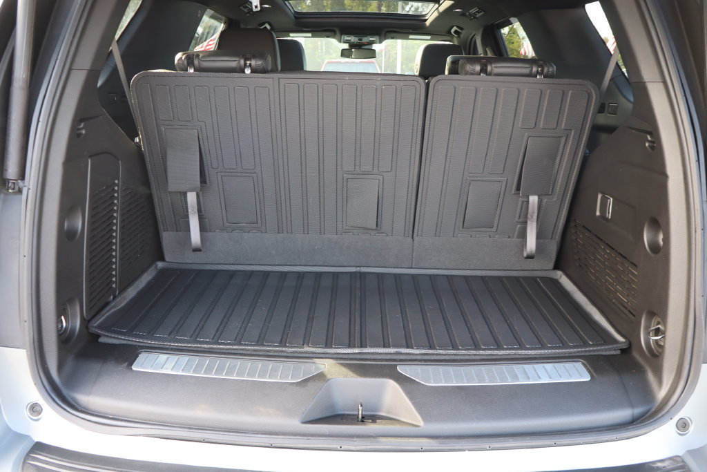 Used 2024 Chevrolet Tahoe Z71 w/ Max Trailering Package AWD/4WD image 24