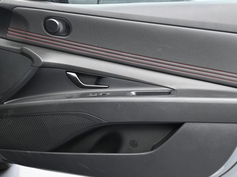Used 2023 Hyundai Elantra N Line image 13