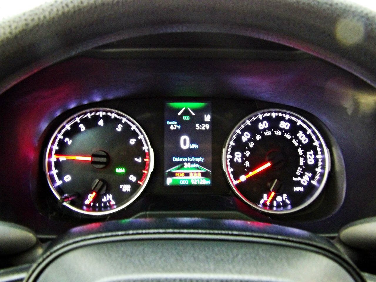 Used 2021 Toyota RAV4 LE FWD image 15