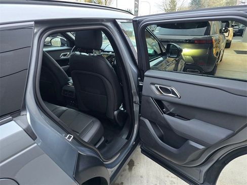 New 2025 Land Rover Range Rover Velar Dynamic SE image 30