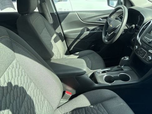 Used 2019 Chevrolet Equinox LT FWD image 8