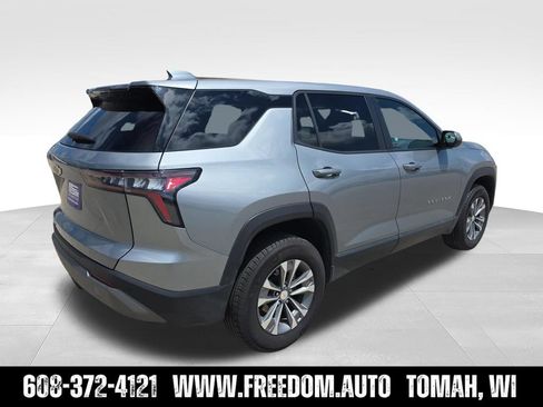 Used 2026 Chevrolet Equinox LT AWD/4WD image 10