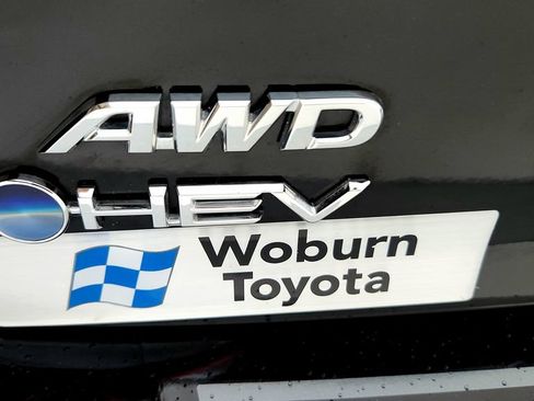 Certified 2025 Toyota Camry XLE w/ Premium Plus Package AWD/4WD image 21