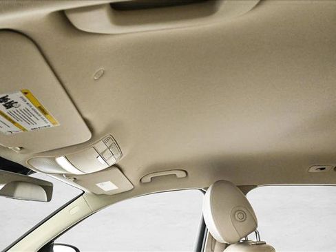 Certified 2022 Mercedes-Benz GLC 300 4MATIC image 17