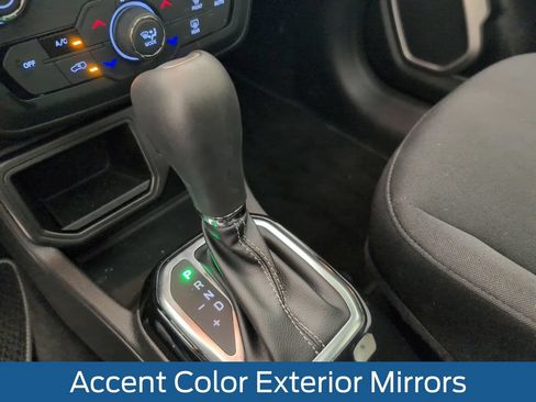Used 2021 Jeep Renegade Latitude w/ Sun & Sound Group FWD image 30