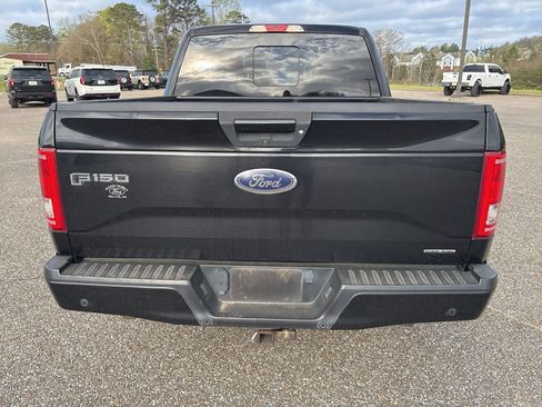 Used 2016 Ford F150 XLT w/ Equipment Group 302A Luxury image 4