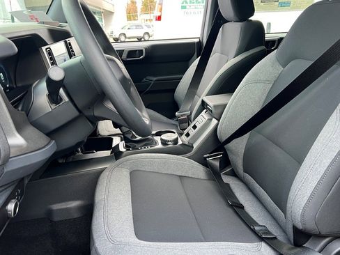 New 2025 Ford Bronco 4-Door image 13