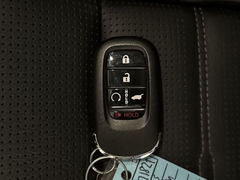 Used 2025 Honda CR-V EX-L image 27