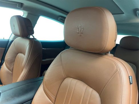 Used 2022 Maserati Levante Modena image 27