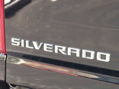 Used 2020 Chevrolet Silverado 2500 LTZ w/ Snow Plow Prep/Camper Package image 29