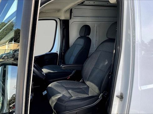 Used 2023 RAM ProMaster 3500 w/ Driver Convenience Group image 21
