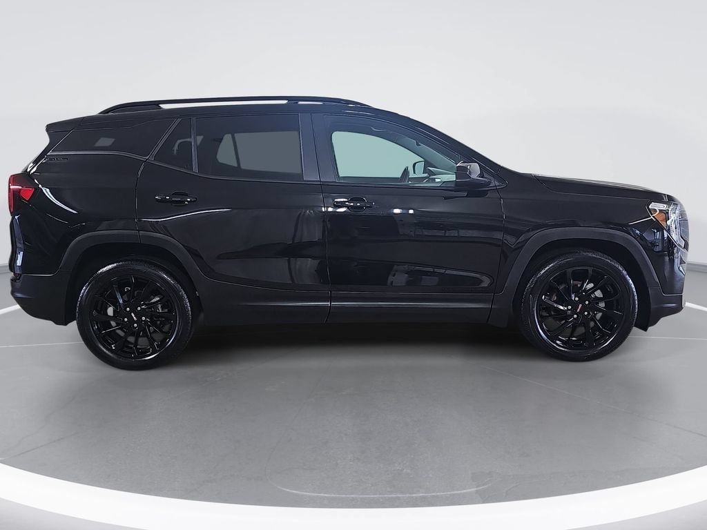 Certified 2023 GMC Terrain SLE w/ Driver Convenience Package FWD image 2