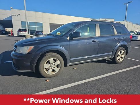 Used 2011 Dodge Journey Mainstreet w/ Sound Group image 2