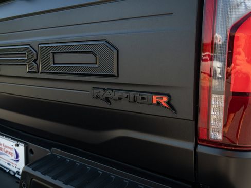 Used 2025 Ford F150 Raptor w/ Equipment Group 803A Raptor R AWD/4WD image 23