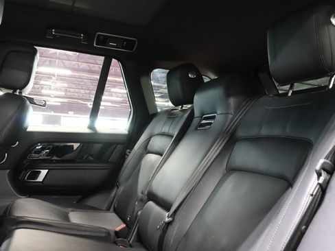 Used 2019 Land Rover Range Rover Supercharged image 24