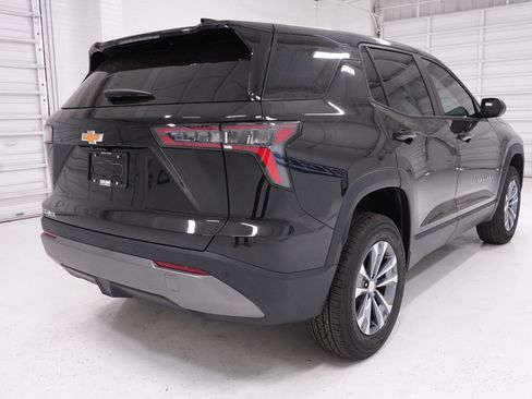 New 2026 Chevrolet Equinox LT image 5