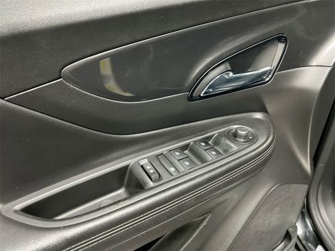 Used 2020 Buick Encore Preferred w/ Safety Package image 20