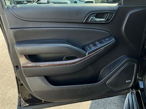 Used 2016 Chevrolet Tahoe LT image 19