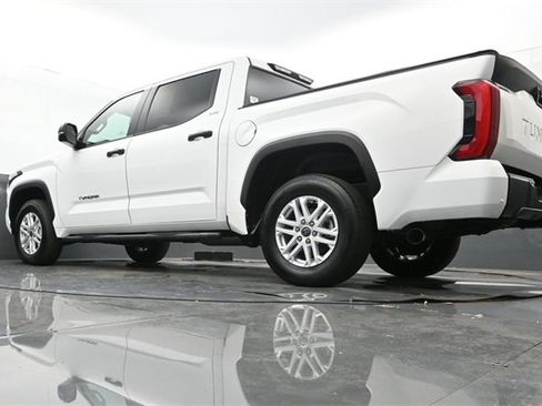 Used 2024 Toyota Tundra SR5 w/ SR5 Convenience Package image 23