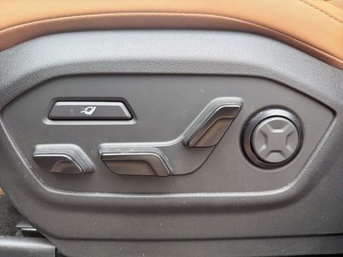 Used 2026 Hyundai Santa Fe Calligraphy image 15