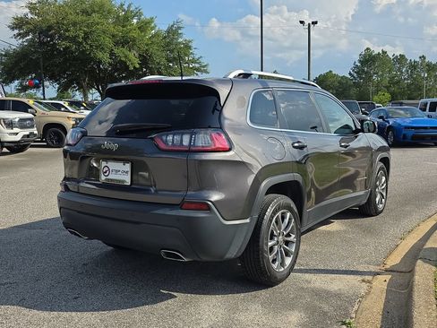 Used 2020 Jeep Cherokee Latitude Lux w/ Quick Order Package 26H Lux FWD image 6