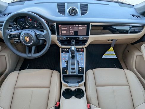 New 2026 Porsche Macan image 22