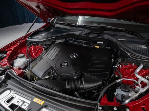New 2025 Mercedes-Benz GLC 300 4MATIC image 29