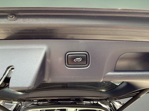 Used 2025 Hyundai Palisade Calligraphy AWD/4WD image 24