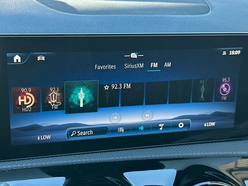 New 2025 Mercedes-Benz CLA 250 4MATIC image 23