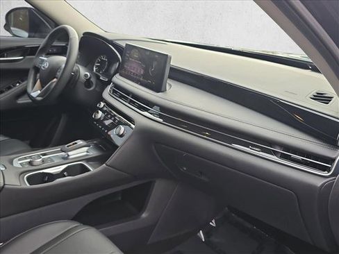 Used 2025 INFINITI QX60 Pure image 23