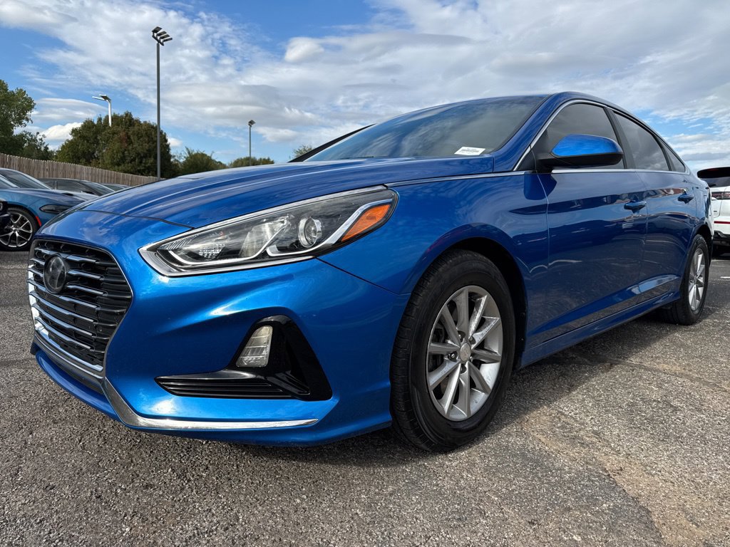 Used 2018 Hyundai Sonata SE FWD image 3