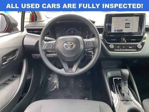 Used 2026 Toyota Corolla LE FWD image 12