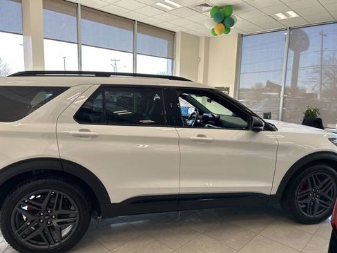 New 2025 Ford Explorer ST w/ Sun And Sound Package image 8