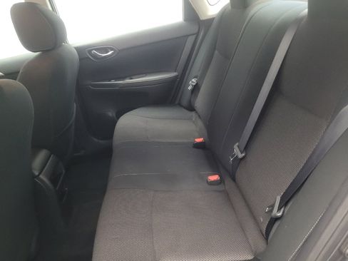 Used 2019 Nissan Sentra S FWD image 18