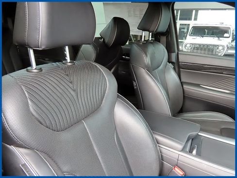 Used 2024 Hyundai Palisade Calligraphy AWD/4WD image 9