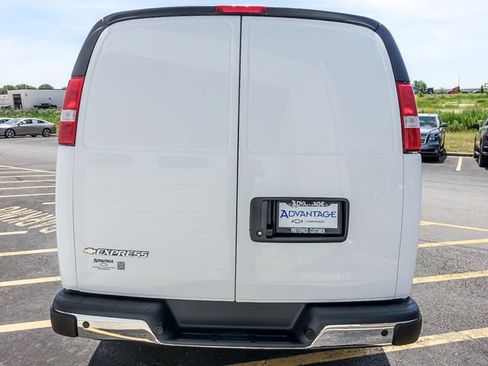 New 2026 Chevrolet Express 2500 Extended w/ Driver Convenience Package RWD image 7