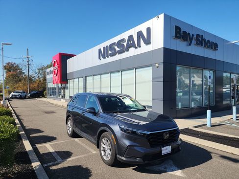 Used 2025 Honda CR-V EX-L image 2