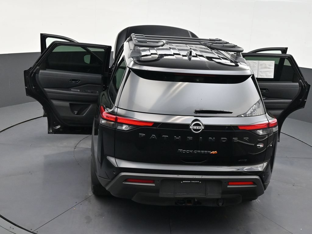 Used 2025 Nissan Pathfinder Rock Creek AWD/4WD image 33