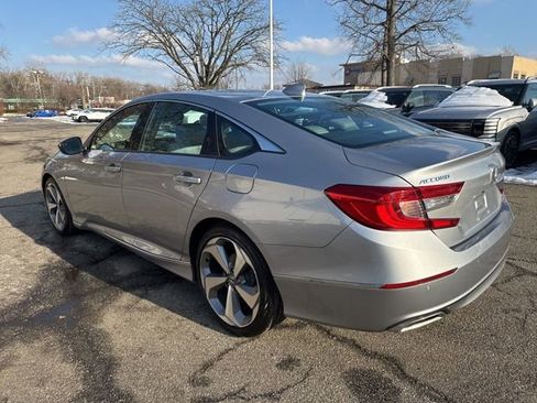 Used 2019 Honda Accord Touring image 18