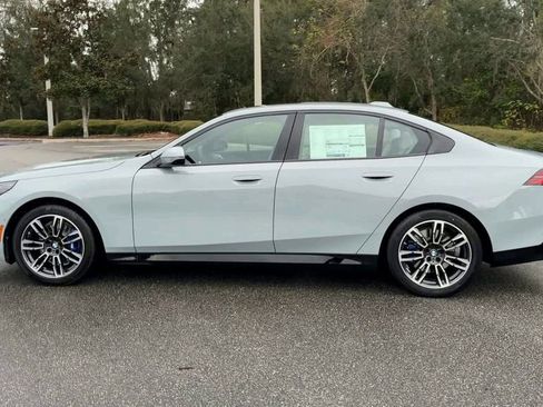 New 2026 BMW 530i w/ M Sport Package image 5