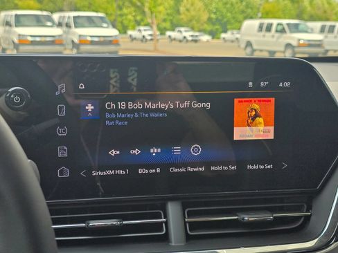 New 2026 Chevrolet Trax ACTIV w/ Sunroof Package FWD image 48