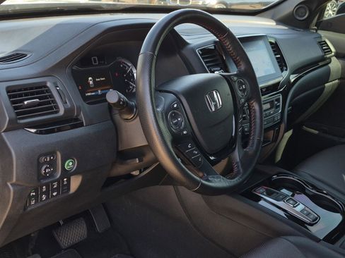 Used 2023 Honda Ridgeline Black Edition image 12