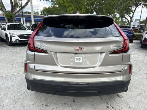 Used 2024 Cadillac XT4 Luxury FWD image 24