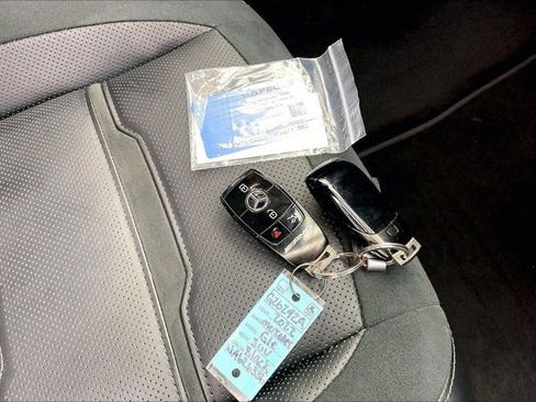 Used 2022 Mercedes-Benz GLE 53 AMG 4MATIC Coupe image 11