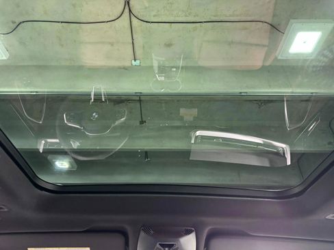 New 2026 BMW X2 xDrive28i w/ Technology Package image 9